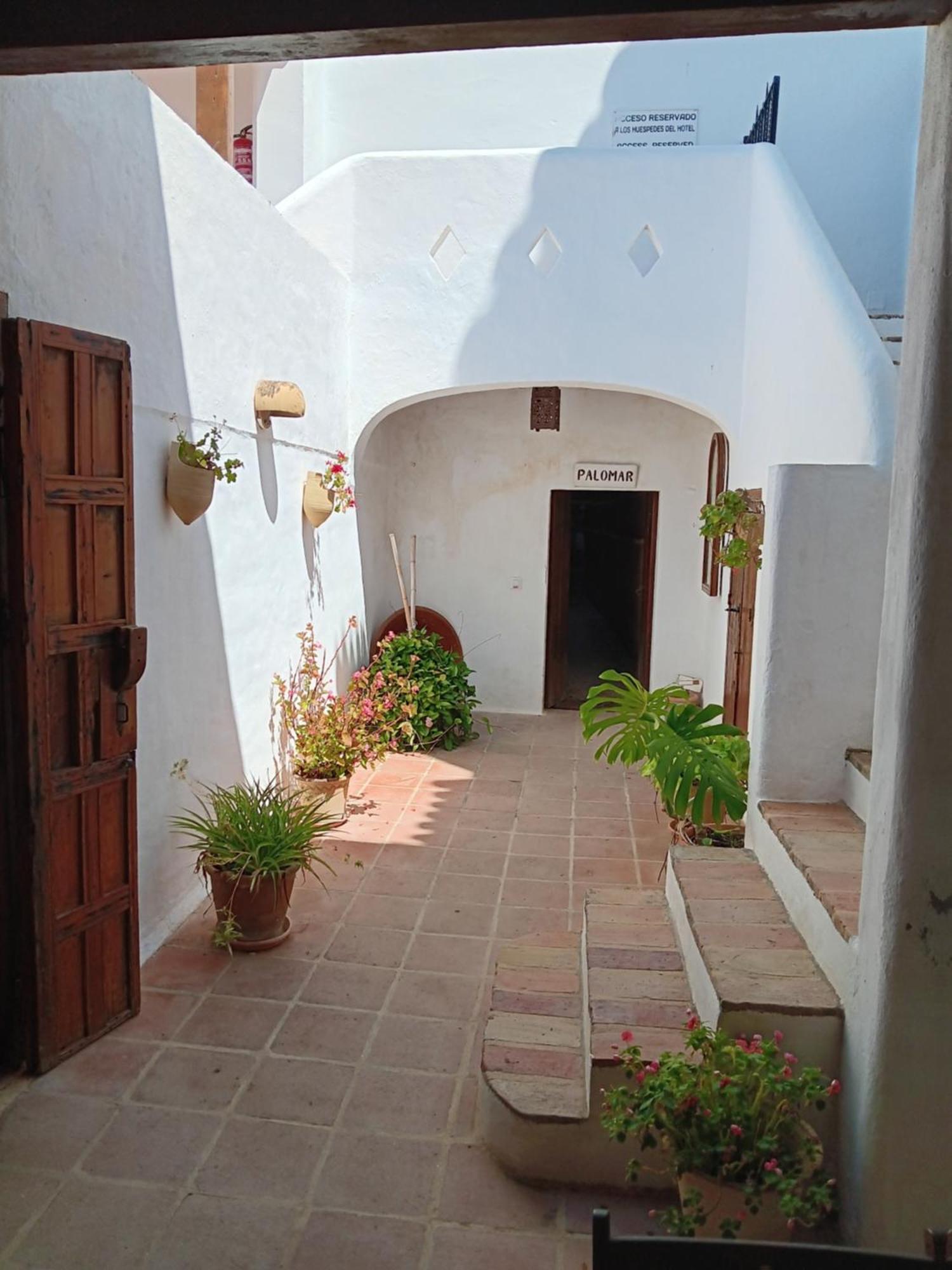 El Palomar De La Brena Hotel Barbate Exterior photo